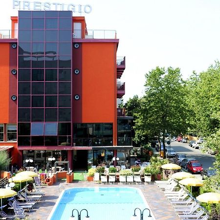 Hotel Prestigio Cesenatico Buitenkant foto
