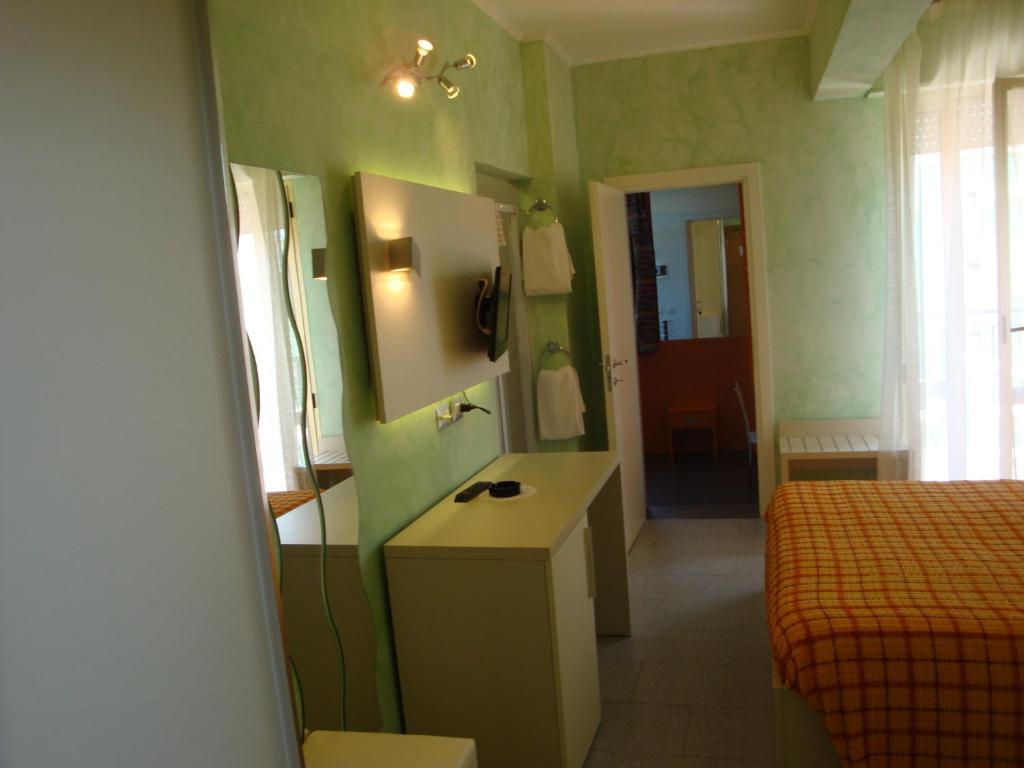 Hotel Prestigio Cesenatico Kamer foto